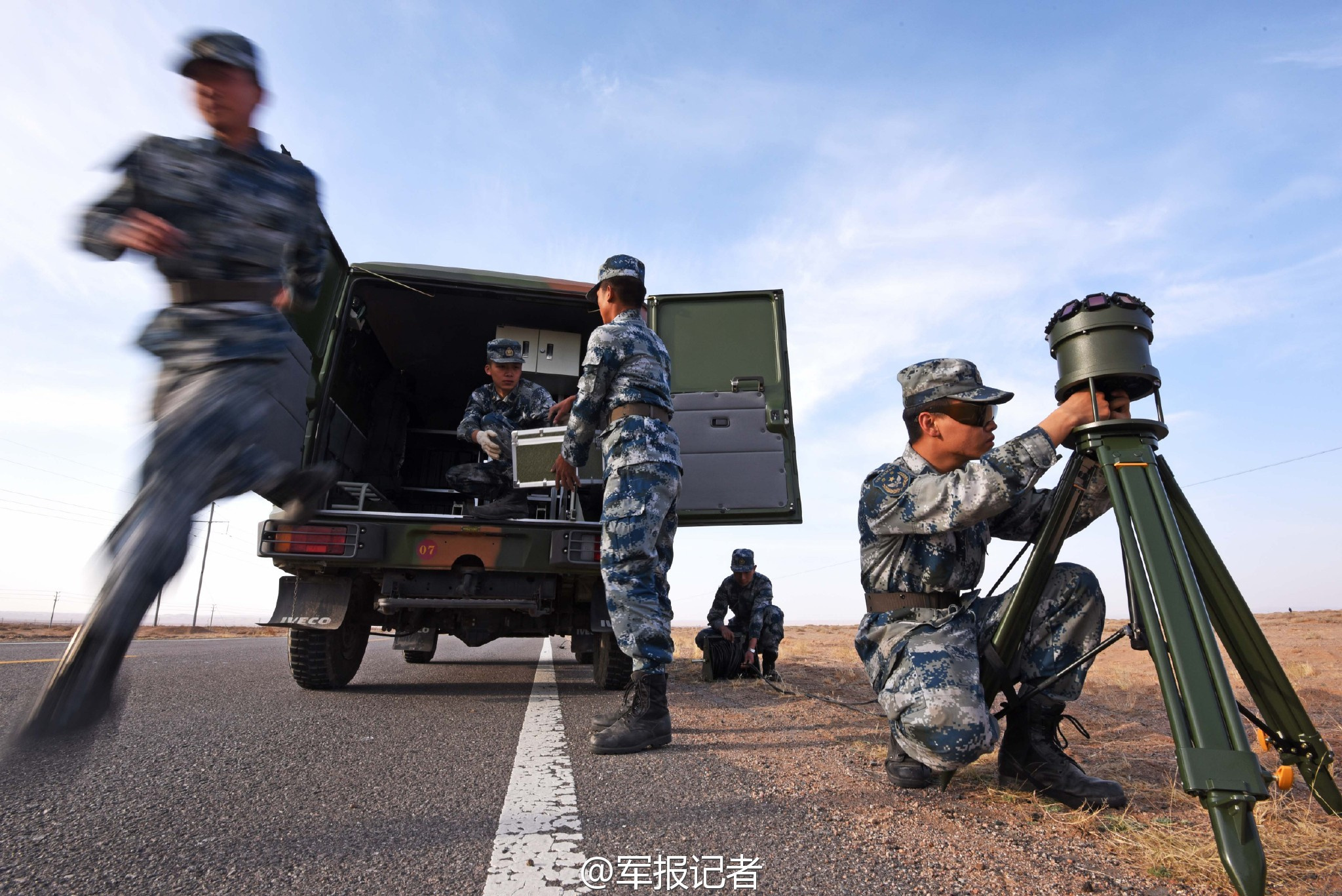 心理测试：3款情侣汉服你最喜欢哪套？测你未来另一半的颜值高低 